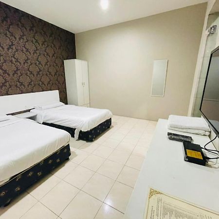 M Hotel Johor Bahru Eksteriør billede